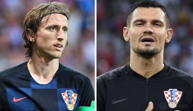 育产业等 育产业等